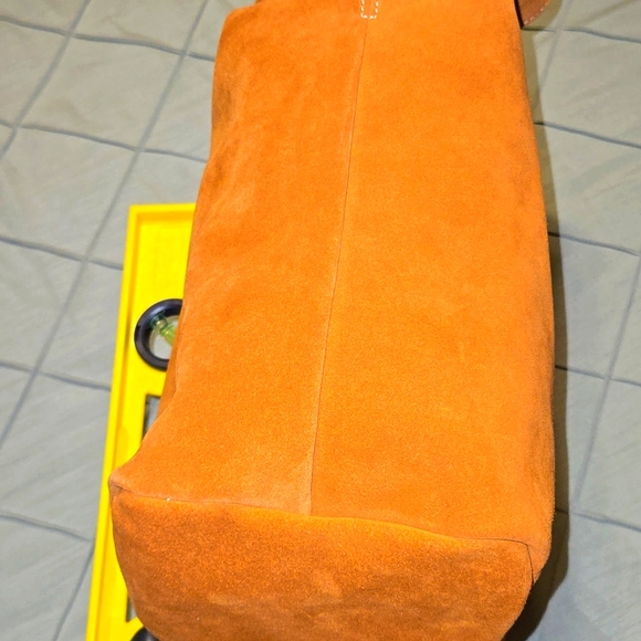 Italian orange suede hobo bag - Picture 16 of 16